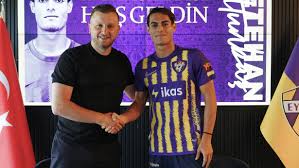 "Eyüpsor" 22 yaşlı hücumçu transfer edib